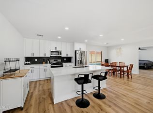 6607 S MITCHELL Drive, Tempe, AZ 85283
