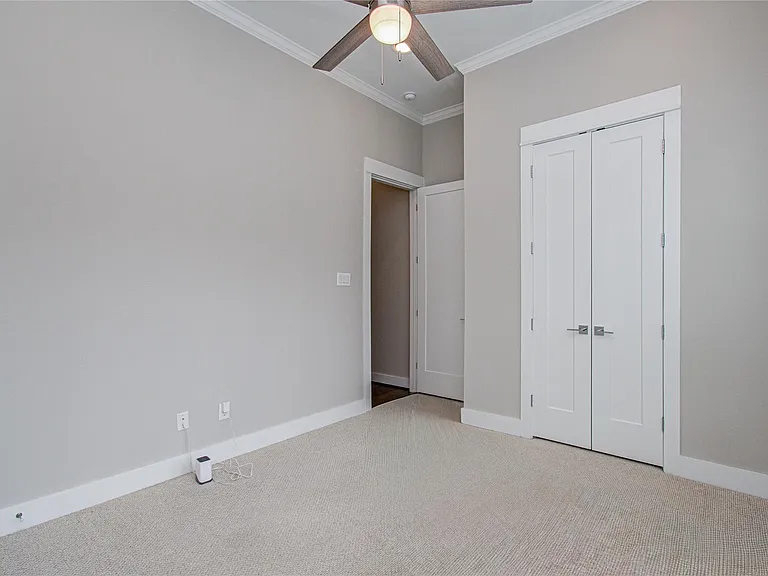 3516 Bastrop St — Photo 23