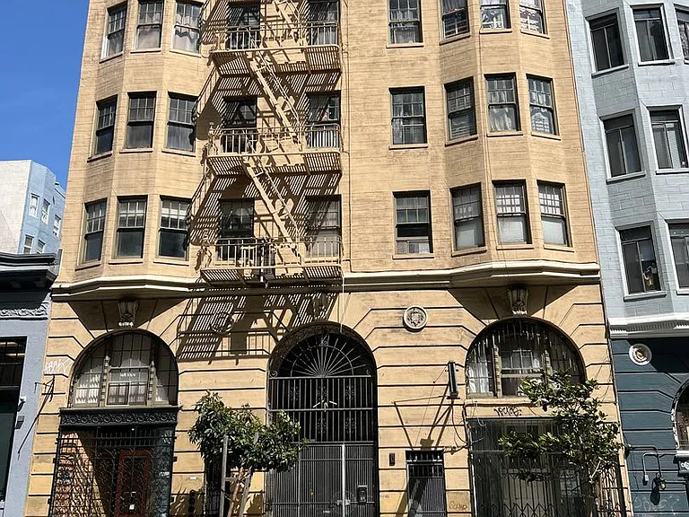 634-644 Polk St — Photo 7