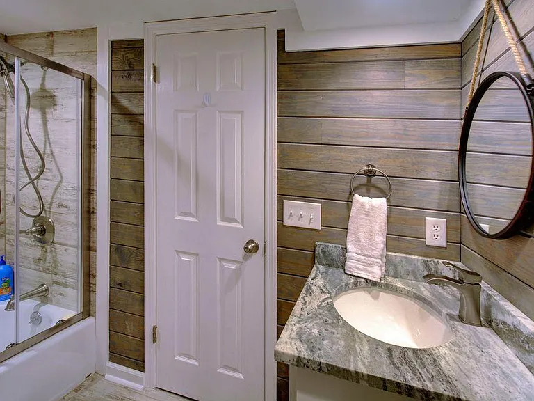 915 Wimbledon Dr — Photo 26