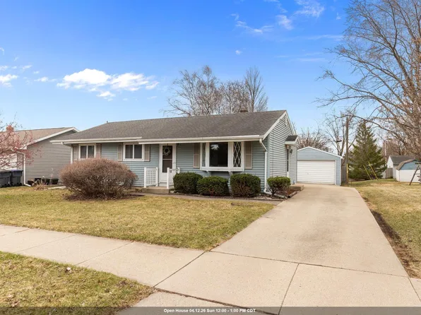 980 W Cecil St, Neenah, WI 54956