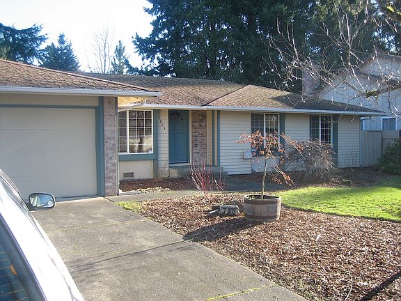 4th image of 7403 97th Ave SW