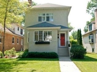 2146 Ewing Ave, Evanston, IL 60201
