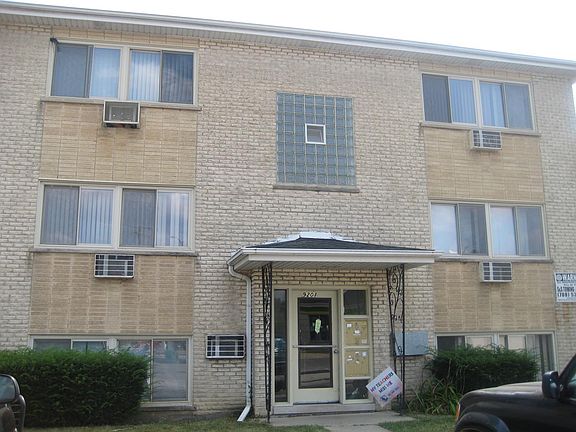 2nd image of 9201 Jill Ln