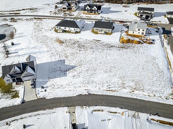 2nd image of LOT 40 Retriever Ln