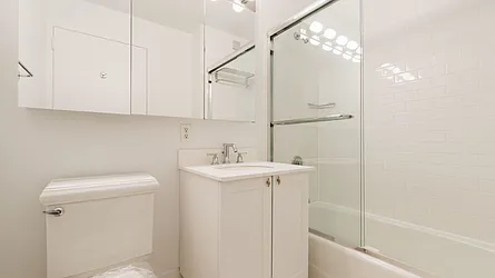 Rented by Realty Trends Corp