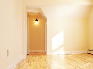 50 North St APT B, Burlington, VT 05401