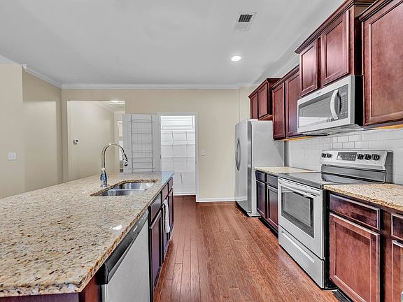 2nd image of 242 Rock Dr