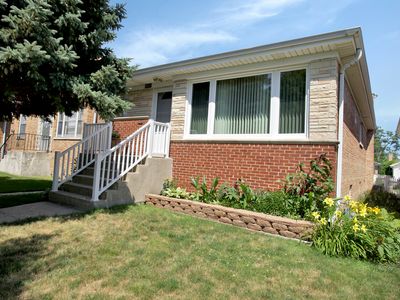 4517 N Newcastle Ave, Harwood Heights, IL, 60706