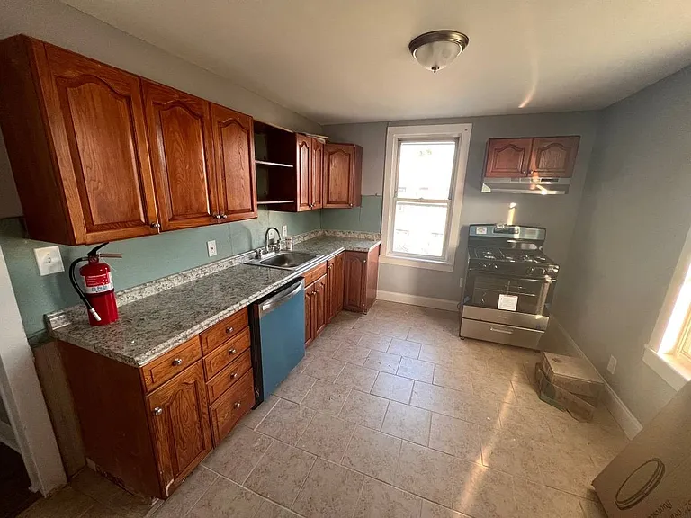 44 Champion Rd #B — Photo 4