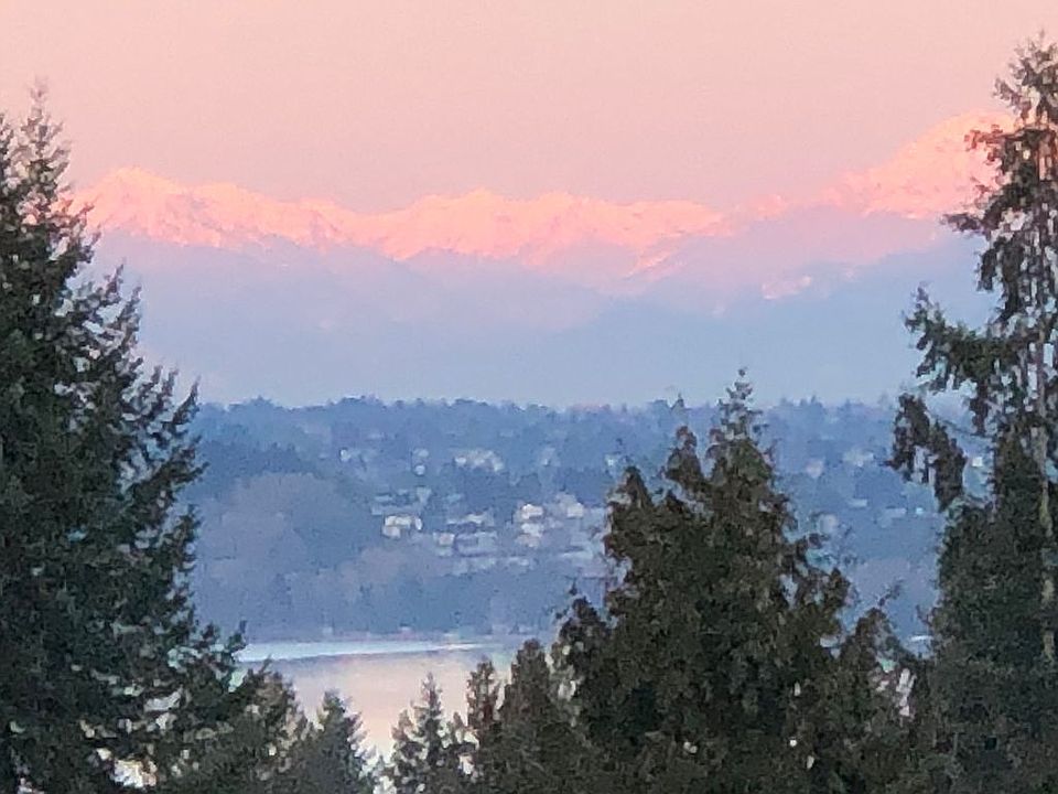 2nd image of 5555 114th Ave NE