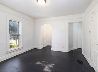 745 E Stockbridge Ave APT 2, Kalamazoo, MI 49001