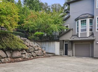 810 Springtree Ln, West Linn, OR 97068