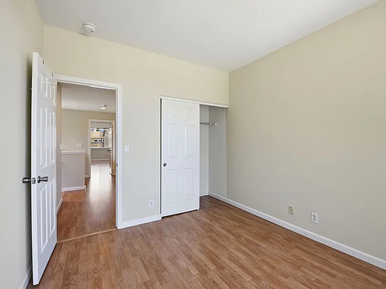 3808 Alder Ave — Photo 30