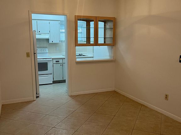 5th image of 13940 Anona Heights Dr APT 88