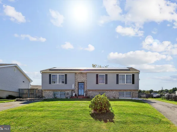 3115 Ripple Rd, Windsor Mill, MD 21244