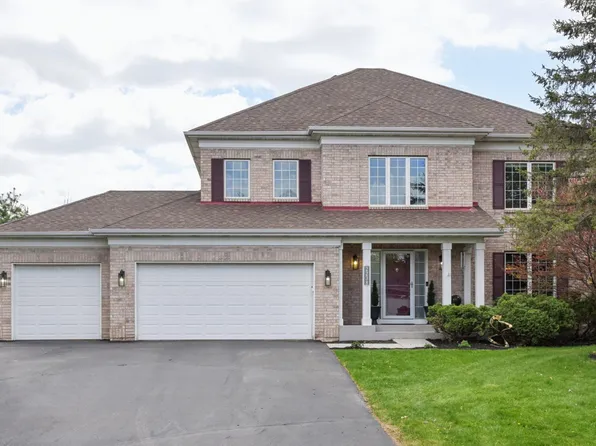 2238 White Pine Rd, Hudson, WI 54016