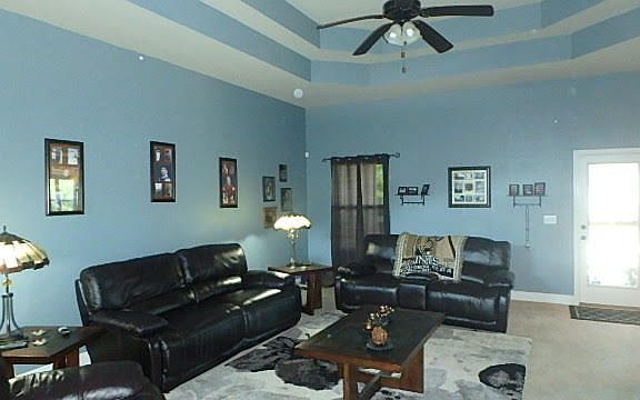 2nd image of 241 Paradise Palm Cir