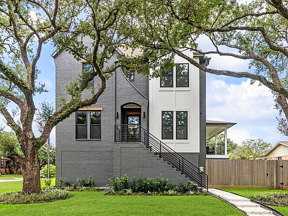 5th image of 9410 Braesheather Ct