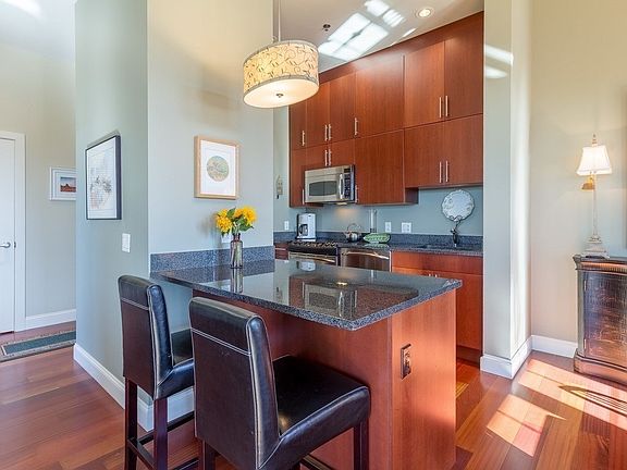 4th image of 29 Otis St Unit 603