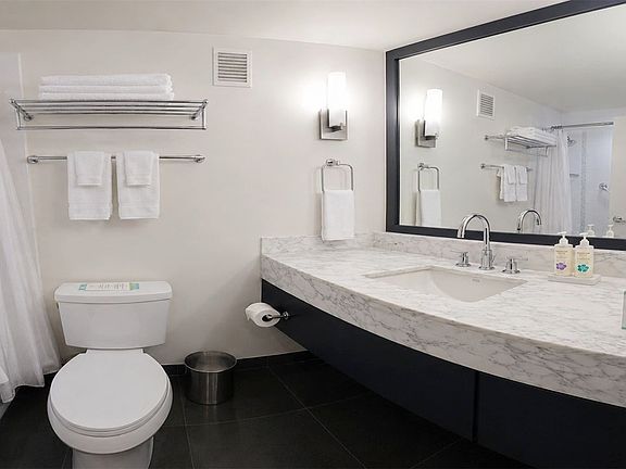 5th image of 410 Atkinson Dr #1252