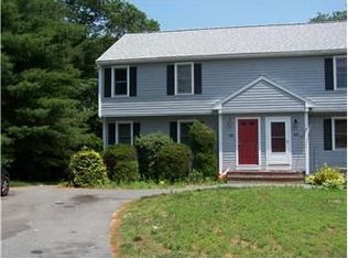 42 Flagstone Pl, Bridgewater, MA 02324
