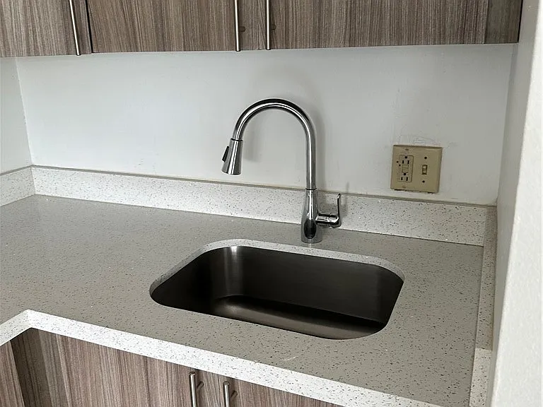 205 Golf Villas Ct NW — Photo 7