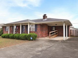 207 Colorado Ave, Muscle Shoals, AL 35661
