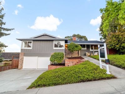 3831 Vineyard Dr, Redwood City, CA, 94061