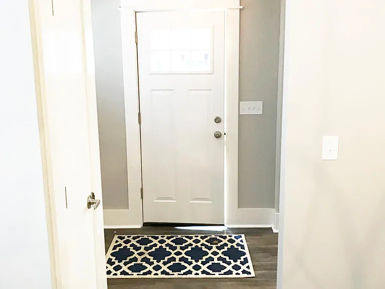 120 S Emma St — Photo 10
