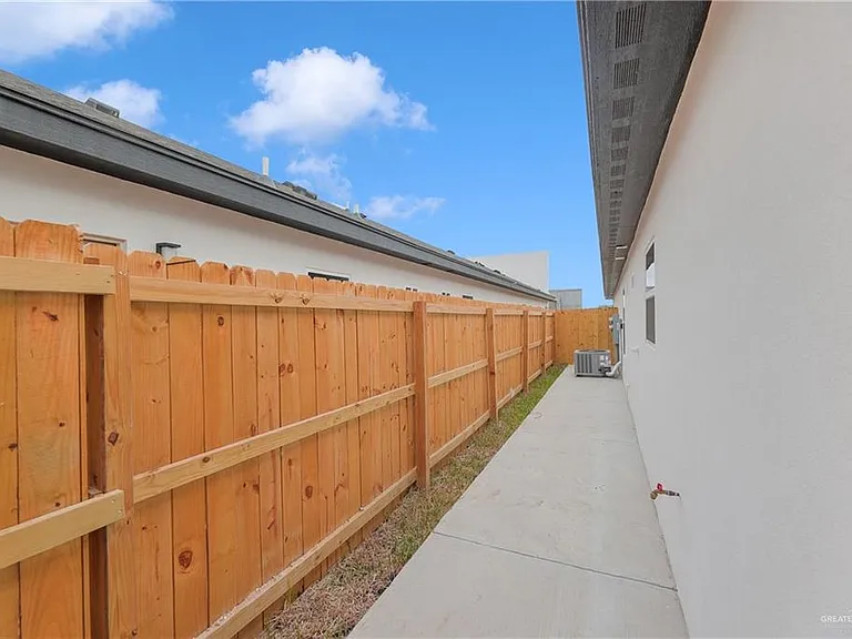11311 N 24th Ln #3 — Photo 13