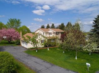 4822 Hilton Rd, Schnecksville, PA 18078