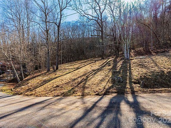 3rd image of 0 Evergreen Farm Cir #41