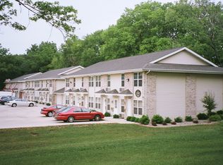 905 A St, Charleston, IL