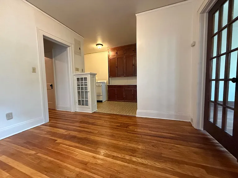 2166 Grand Ave — Photo 6
