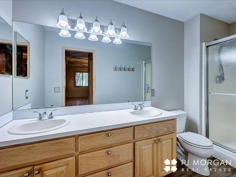 10027 S 171st St — Photo 25