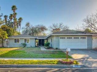 555 Howe Pl, Escondido, CA 92025