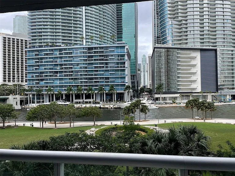 475 Brickell Ave #414 — Photo 6