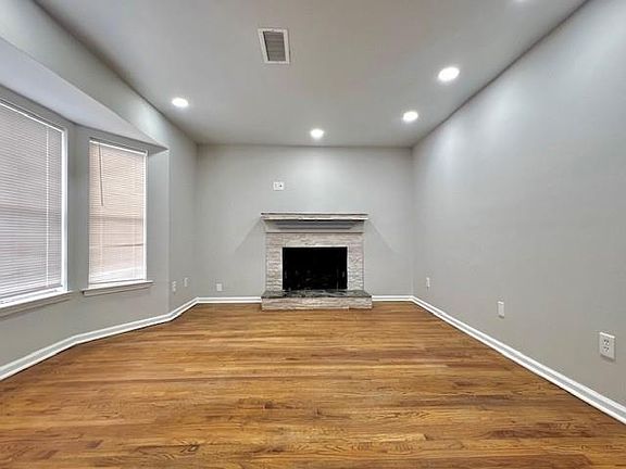 4th image of 1651 Cedar Bluff Way