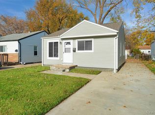 13817 Hendricks Ave, Warren, MI