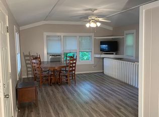 521 Ridgecrest Dr, Clarkson, KY 42726