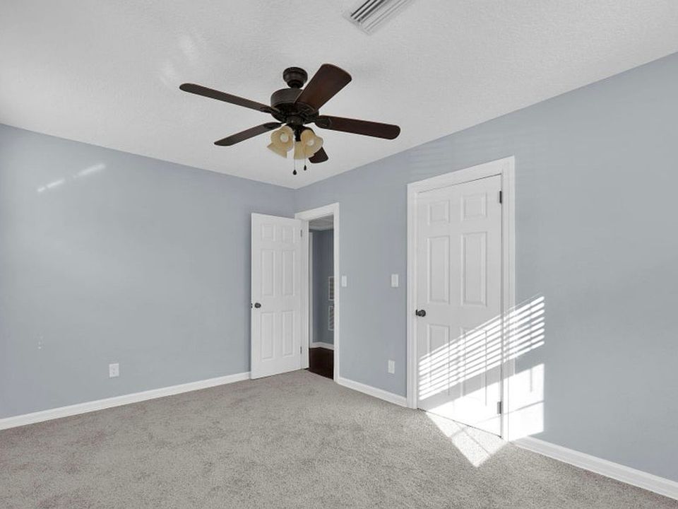 2nd image of 4989 Beige St #2