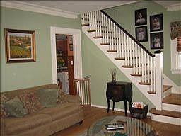 4th image of 31 Cumberland Ave