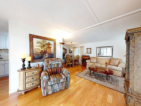 5th image of 4125 McHenry Ave Spc 15