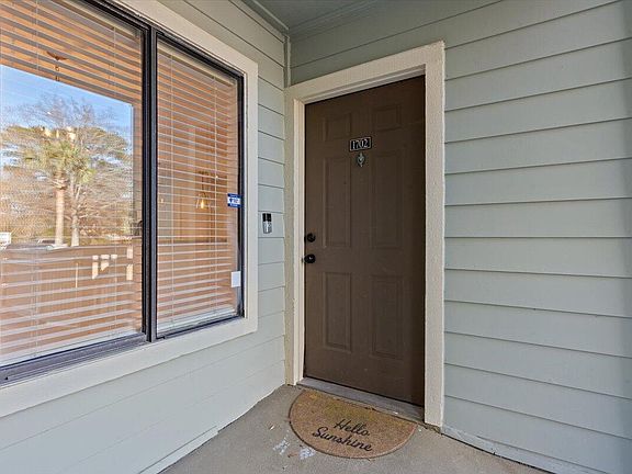 4th image of 1481 Center Street Ext APT 1702