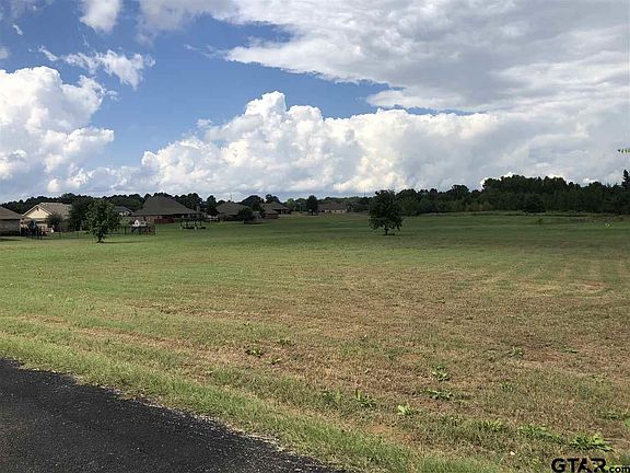 4th image of 30 Private Road 54166