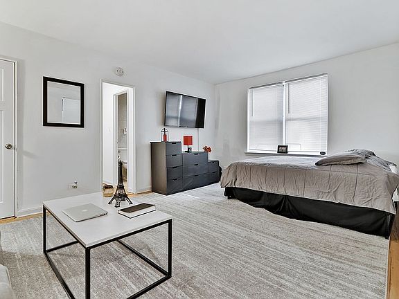 5th image of 39-60 52nd St #3G