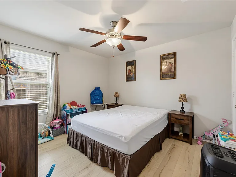 4515 Terrazza Verde Dr — Photo 17