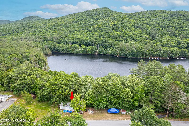 4th image of 36 Old Day Center Road