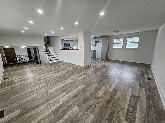 2nd image of 7029 Nordale Dr